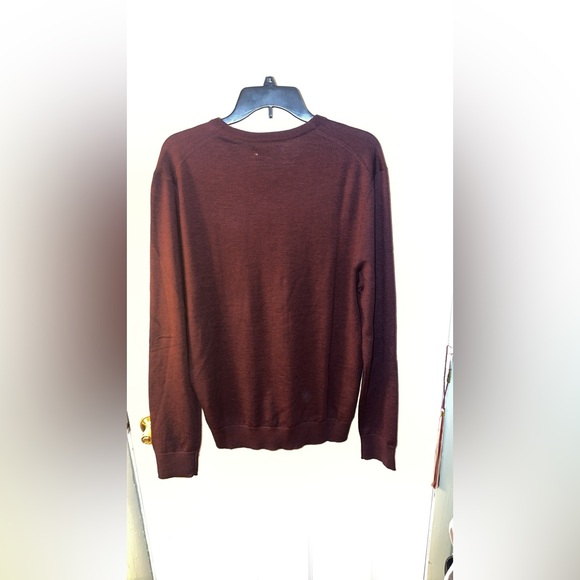 Men’s Calvin Klein V Neck Sweater - Picture 4 of 7